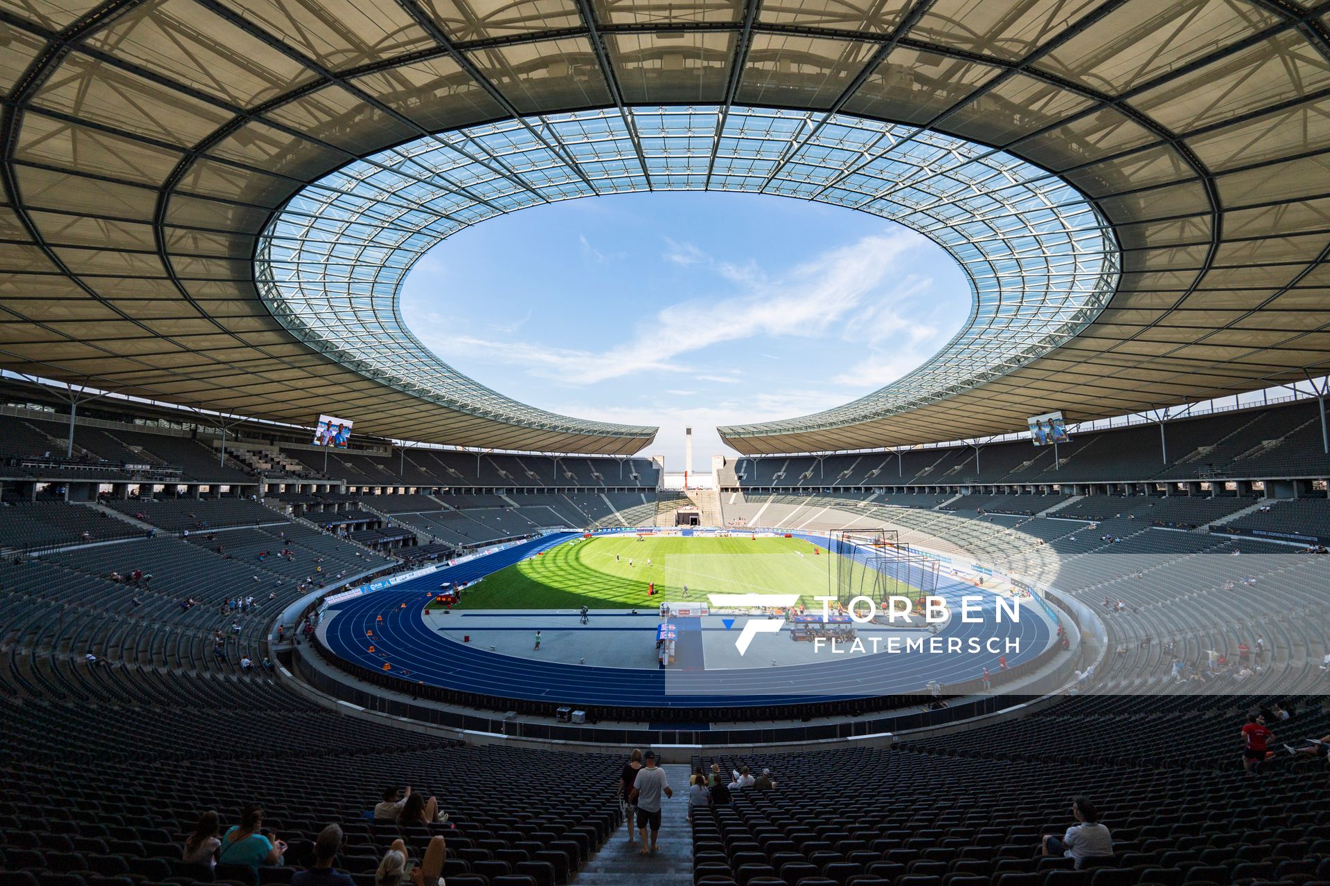 Das Olympiastadion waehrend der deutschen Leichtathletik-Meisterschaften im Olympiastadion am 26.06.2022 in Berlin